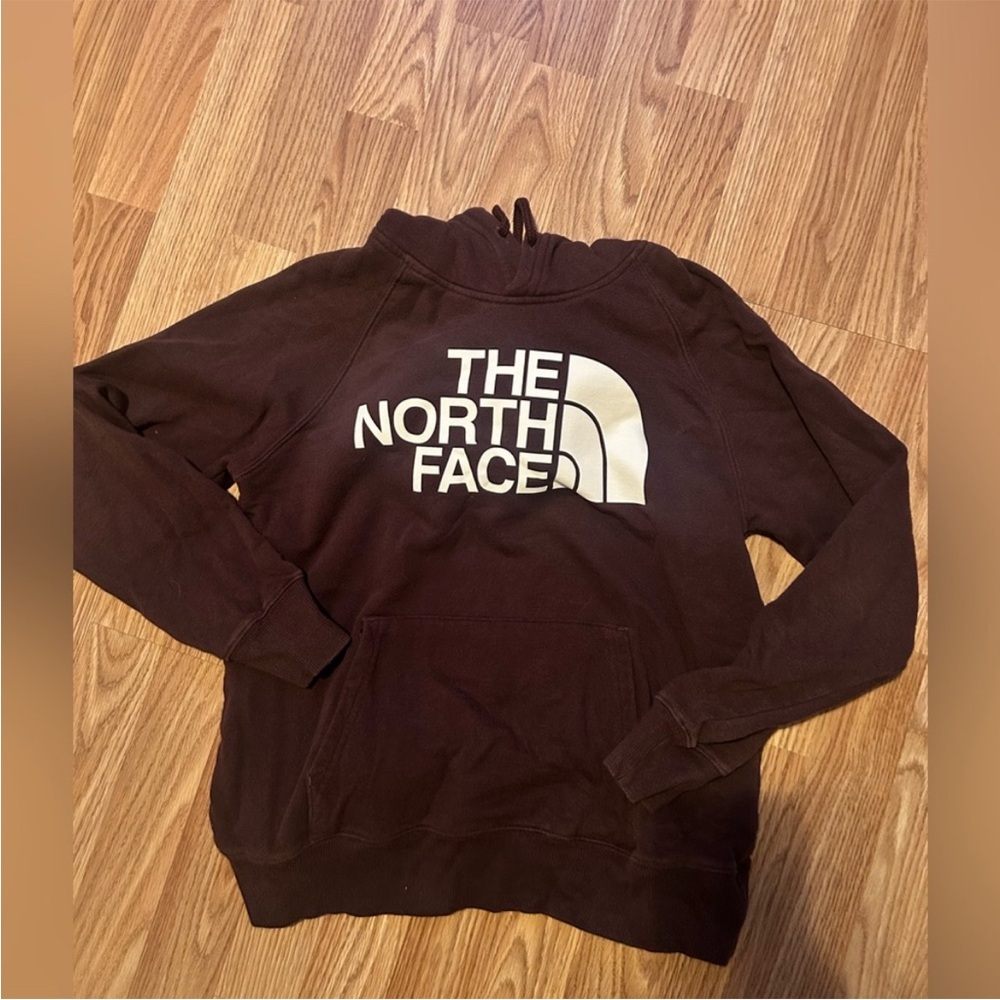 Burgandy North Face Hoodie WS